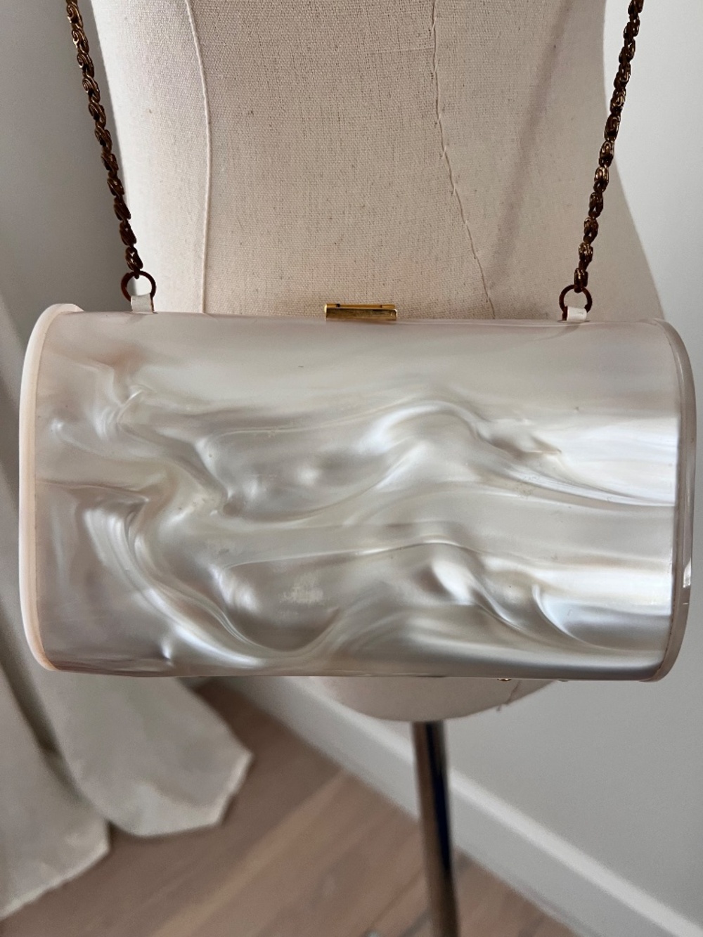 RARE Beautiful Vintage Lisette Lucite Clutch Or Shoulder Bag - Picture 2 of 4